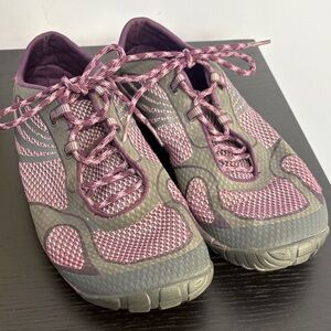 Women's Athletic Shoes in Purple and Gray